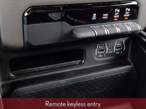 Used 2023 RAM 1500 Big Horn image 31