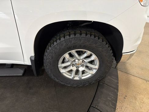 New 2026 Chevrolet Silverado 1500 LT w/ Z71 Off-Road Package AWD/4WD image 36