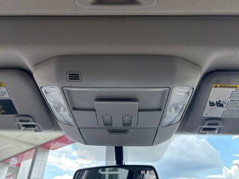 Used 2017 Toyota Tundra Platinum AWD/4WD image 20