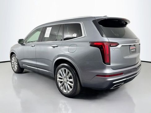 Used 2020 Cadillac XT6 Premium Luxury image 7