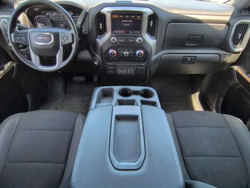 Used 2020 GMC Sierra 1500 SLE w/ X31 Off-Road Package AWD/4WD image 14