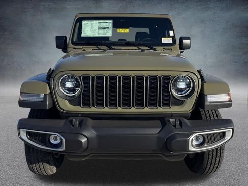 New 2026 Jeep Gladiator Sport AWD/4WD image 5