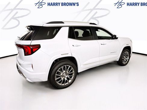 New 2026 GMC Terrain Denali w/ LPO, Floor Liner Package image 34