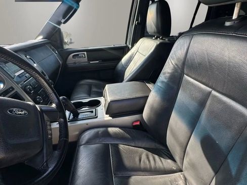 Used 2015 Ford Expedition XLT w/ Equipment Group 201A image 12