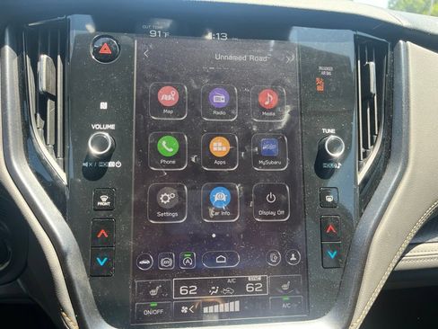 Used 2025 Subaru Outback Wilderness w/ Wilderness Package AWD/4WD image 19