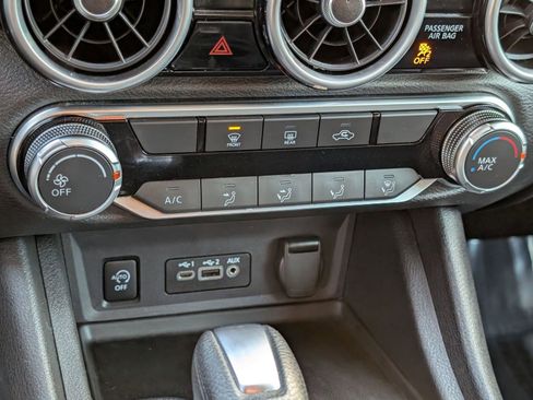 Used 2024 Nissan Sentra SV image 18