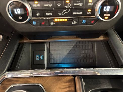 Used 2020 Ford Expedition Max Platinum AWD/4WD image 15