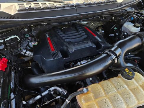 Used 2019 Ford F150 Raptor w/ Equipment Group 802A Luxury image 35