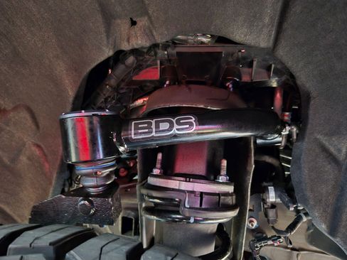 New 2025 GMC Sierra 1500 Denali Ultimate image 8