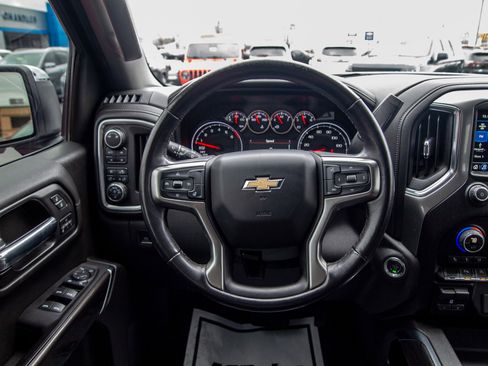 Used 2019 Chevrolet Silverado 1500 LTZ image 20