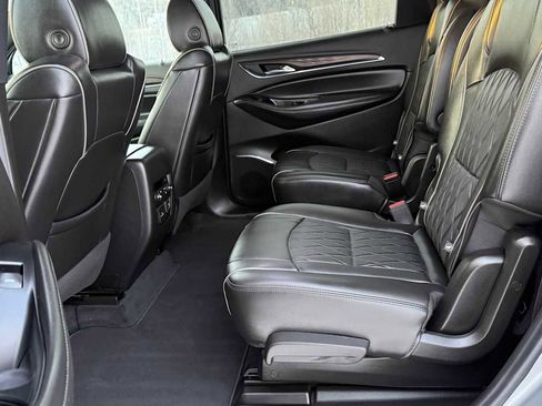 Used 2024 Buick Enclave Avenir w/ Avenir Technology Package image 8