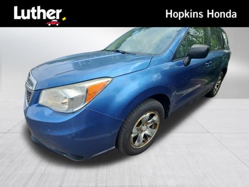 Used 2015 Subaru Forester 2.5i AWD/4WD image 1
