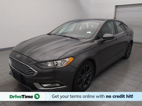 Used 2018 Ford Fusion SE w/ Equipment Group 201A image 1