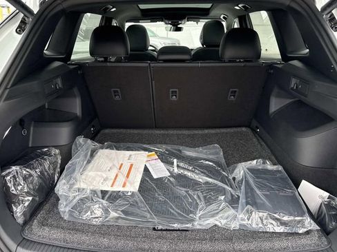 New 2026 Volkswagen Tiguan SE R-Line image 5