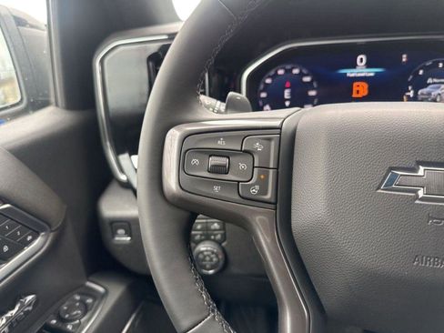 New 2026 Chevrolet Silverado 1500 High Country w/ Midnight Edition AWD/4WD image 13