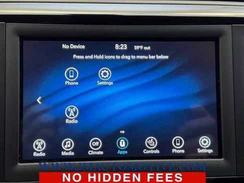Used 2020 Chrysler Pacifica Touring-L FWD image 30
