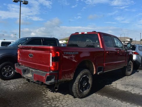 Used 2025 Ford F250 Lariat w/ Tremor Off-Road Package AWD/4WD image 4