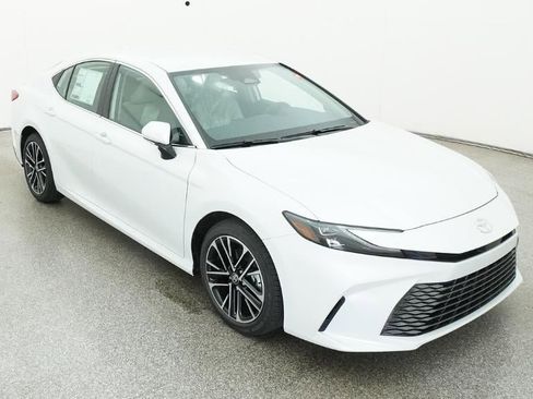 New 2026 Toyota Camry XLE FWD image 13