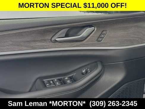 New 2025 Jeep Grand Cherokee Limited w/ Black Appearance Package image 18