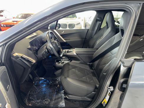 Used 2024 BMW iX xDrive50 w/ Sport Package AWD/4WD image 19
