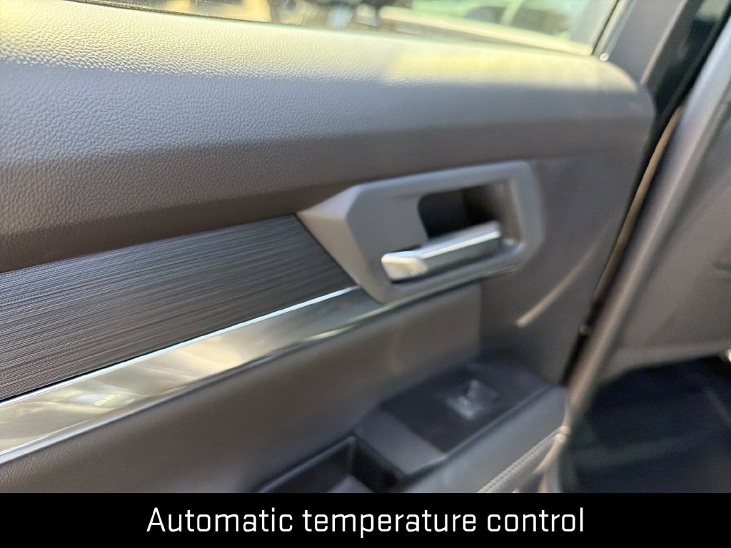 New 2027 GMC Terrain Elevation w/ Technology Package II FWD image 12