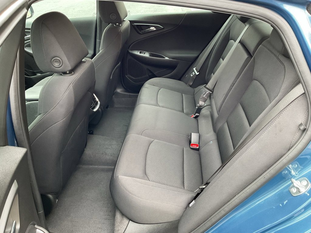 Used 2025 Chevrolet Malibu LT FWD image 20