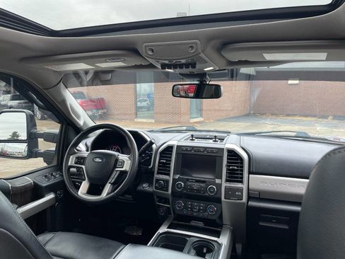 Used 2021 Ford F250 Lariat w/ Lariat Ultimate Package image 29