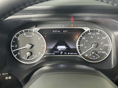 Used 2025 Nissan Rogue SV FWD image 30