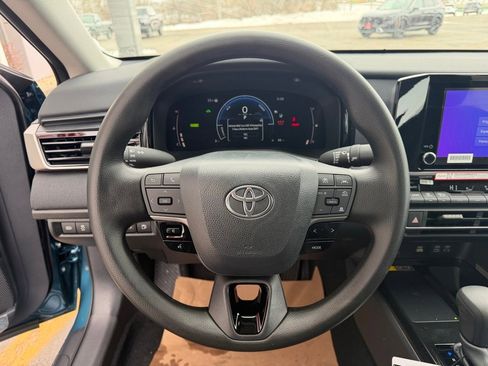 New 2026 Toyota Camry LE image 10