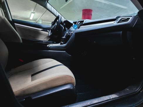 Used 2016 Honda Civic EX-T image 31