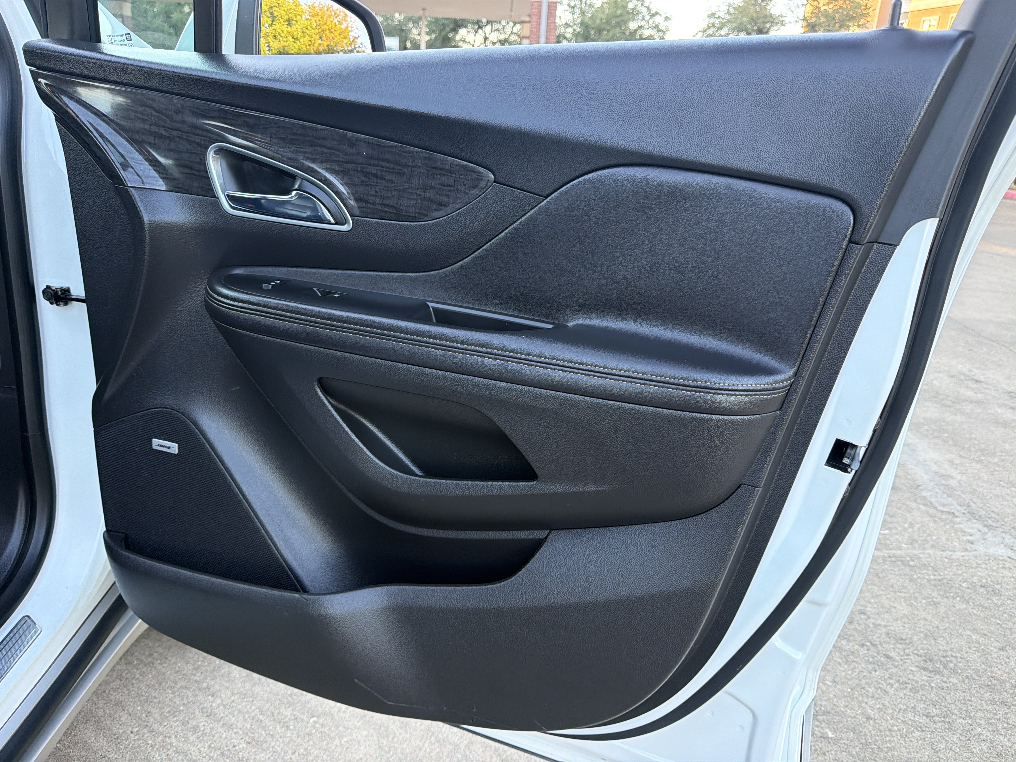 Used 2016 Buick Encore Premium w/ Experience Buick Package AWD/4WD image 9