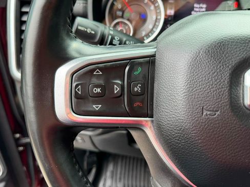 Used 2022 RAM 1500 Laramie AWD/4WD image 9