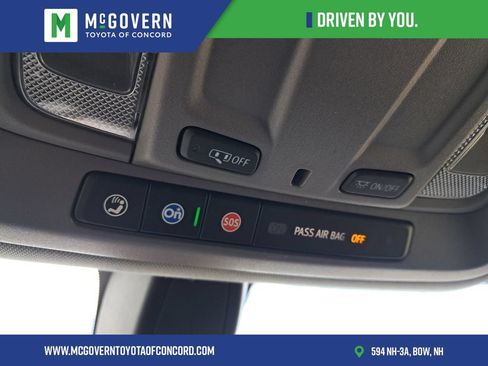 Used 2022 Chevrolet Silverado 1500 LT AWD/4WD image 20