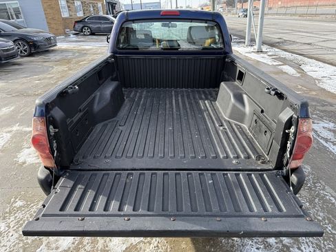 Used 2005 Toyota Tacoma 2WD Regular Cab w/ Enhancement Pkg image 9