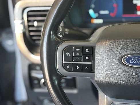 Used 2024 Ford F250 Lariat w/ Lariat Ultimate Package AWD/4WD image 24