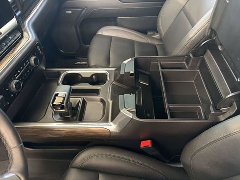 Certified 2025 Chevrolet Silverado 1500 LT Trail Boss w/ LT Trail Boss Premium Package AWD/4WD image 23