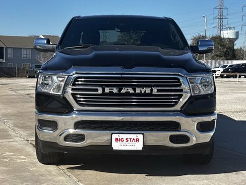Used 2024 RAM 1500 Laramie AWD/4WD image 3