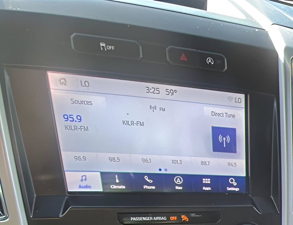 Used 2019 Ford F150 Lariat AWD/4WD image 8