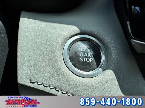 Used 2020 Toyota Highlander Limited AWD/4WD image 27