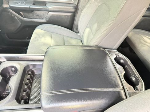 Used 2019 RAM 1500 Big Horn AWD/4WD image 32