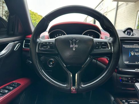Used 2019 Maserati Ghibli S GranLusso AWD/4WD image 26