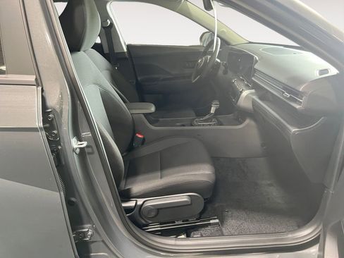 New 2025 Hyundai Kona SEL image 13