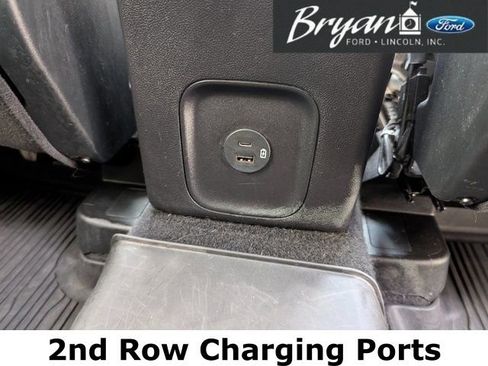 Used 2022 Ford Escape SE w/ Convenience Package image 17