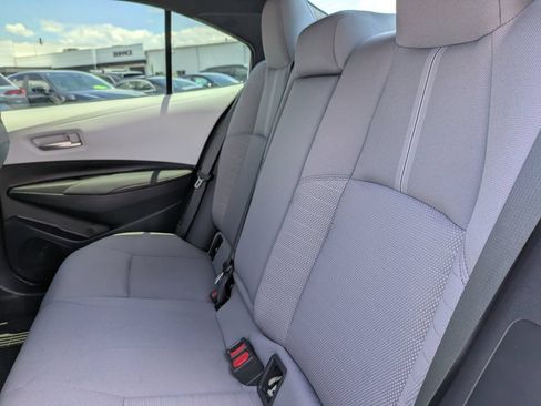 Used 2025 Toyota Corolla SE FWD image 15