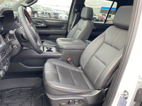 Used 2024 Chevrolet Tahoe RST w/ Luxury Package image 16