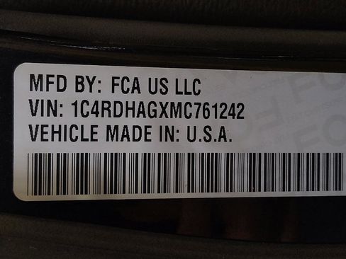Used 2021 Dodge Durango SXT w/ 3rd Row Seating Group RWD image 33
