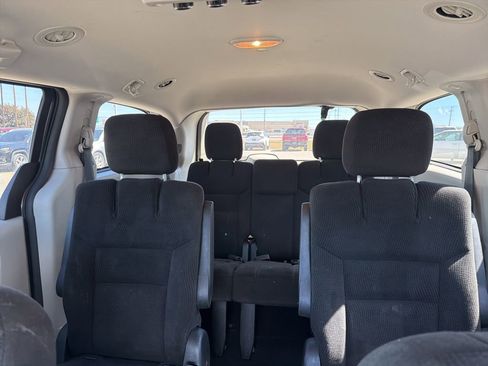 Used 2016 Dodge Grand Caravan SE w/ Quick Order Package 29E SE FWD image 20