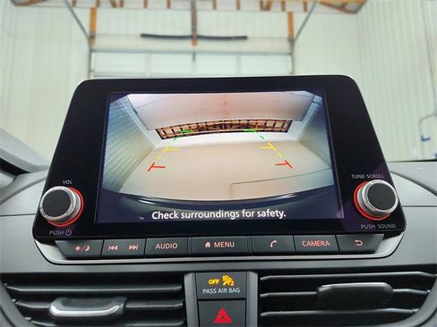 Used 2025 Nissan Altima 2.5 S image 45