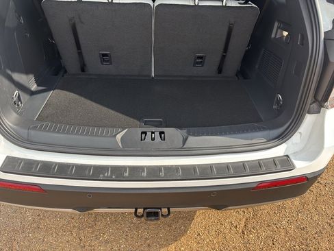 New 2026 Ford Explorer Active w/ Active Comfort Package RWD image 14