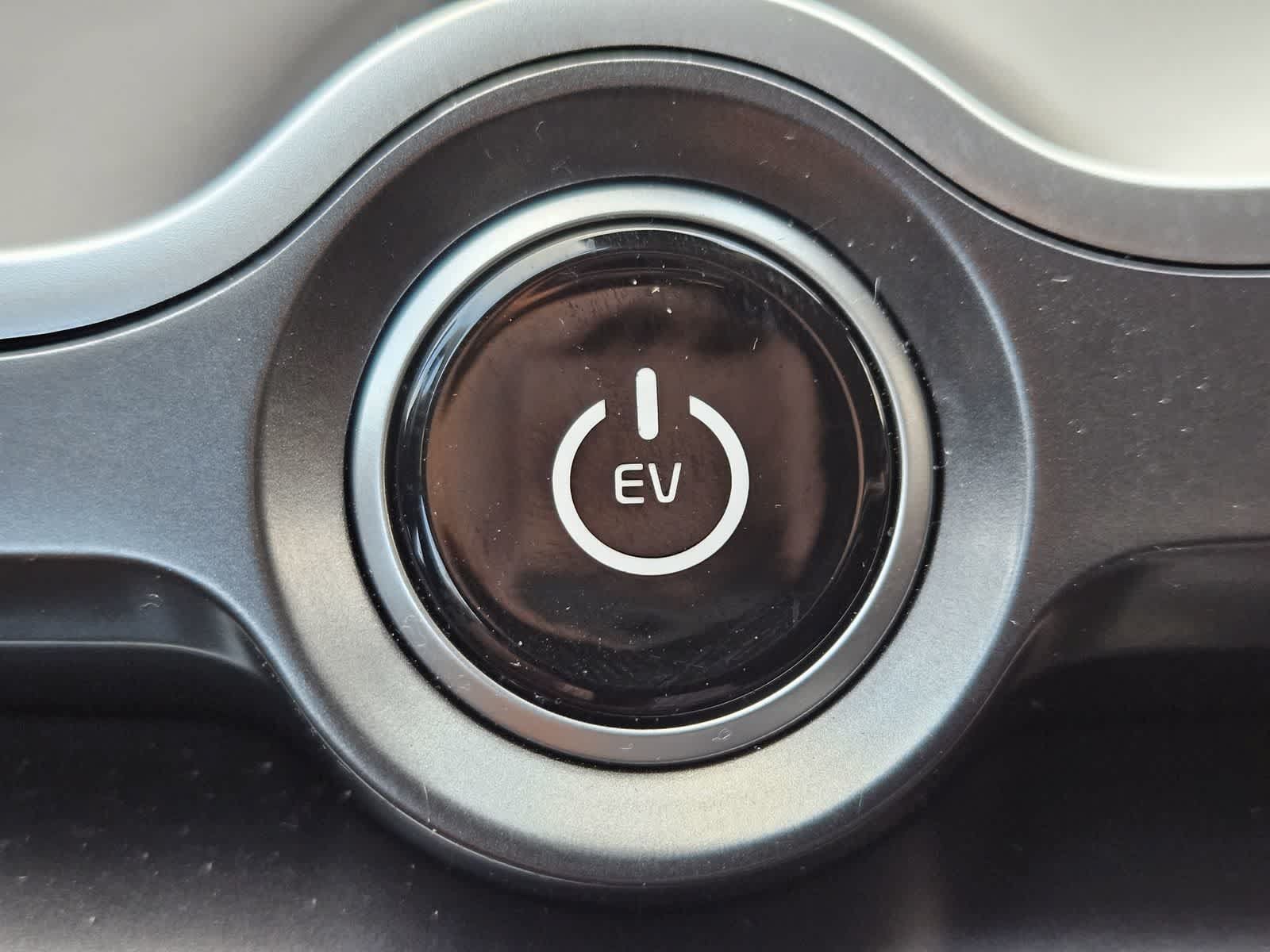 Certified 2024 Kia EV6 Light AWD/4WD image 18